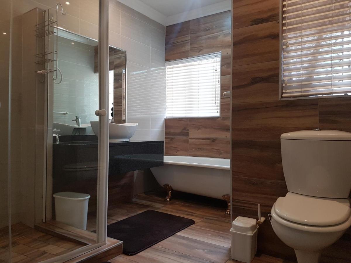 Cornerstone Guest Lodge Pretoria-Noord Esterno foto