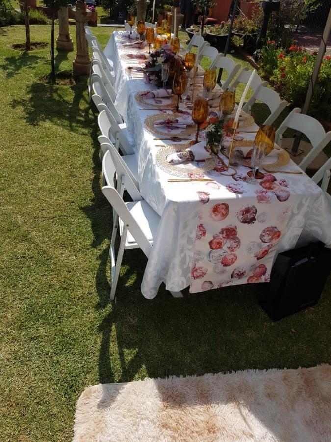 Cornerstone Guest Lodge Pretoria-Noord Esterno foto