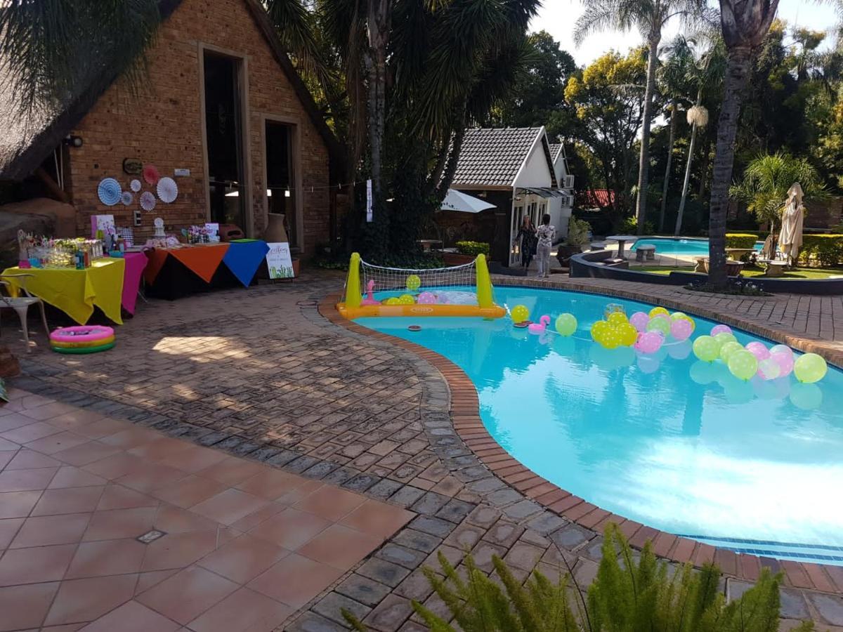 Cornerstone Guest Lodge Pretoria-Noord Esterno foto