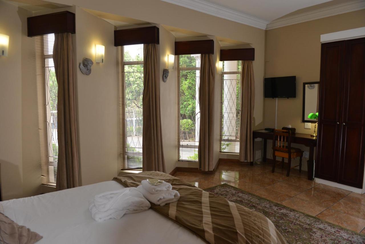 Cornerstone Guest Lodge Pretoria-Noord Esterno foto